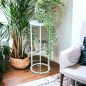 Preview: DanDiBo Blumenhocker Metall Weiß Rund 70 cm Blumenständer Beistelltisch 96483 L Blumensäule Modern Pflanzenständer Pflanzenhocker