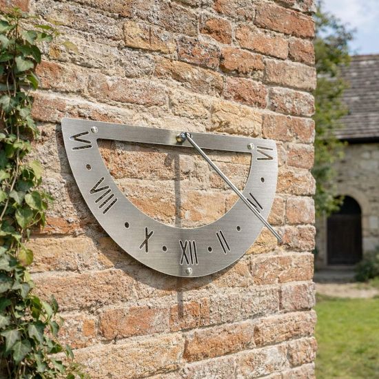 Preview: DanDiBo Sonnenuhr Edelstahl für die Wand 70 cm Rostfrei 96687 Ausrichtbar Wetterfest Gartenuhr Modern Metall