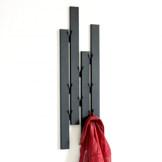 Garderobe in Schwarz