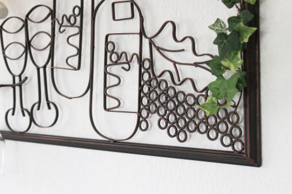 Relief picture Wine shelf 091975 Bottle stand metal 64 cm Bottle holder Shelf