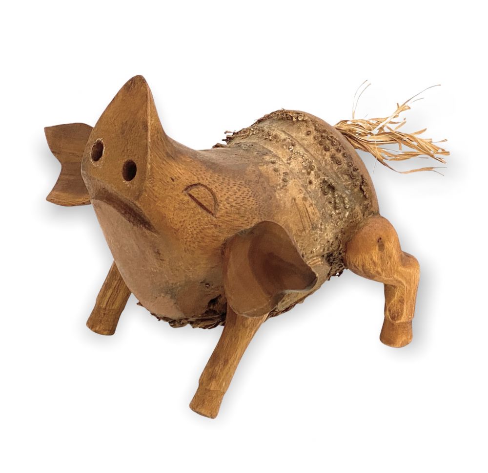 DanDiBo Deko Figur Schwein Nr.60 Schweinchen aus Holz Skulptur Braun 20 cm Holzdekoration Handgeschnitzt Stehend Tierfigur Schnitzskulptur