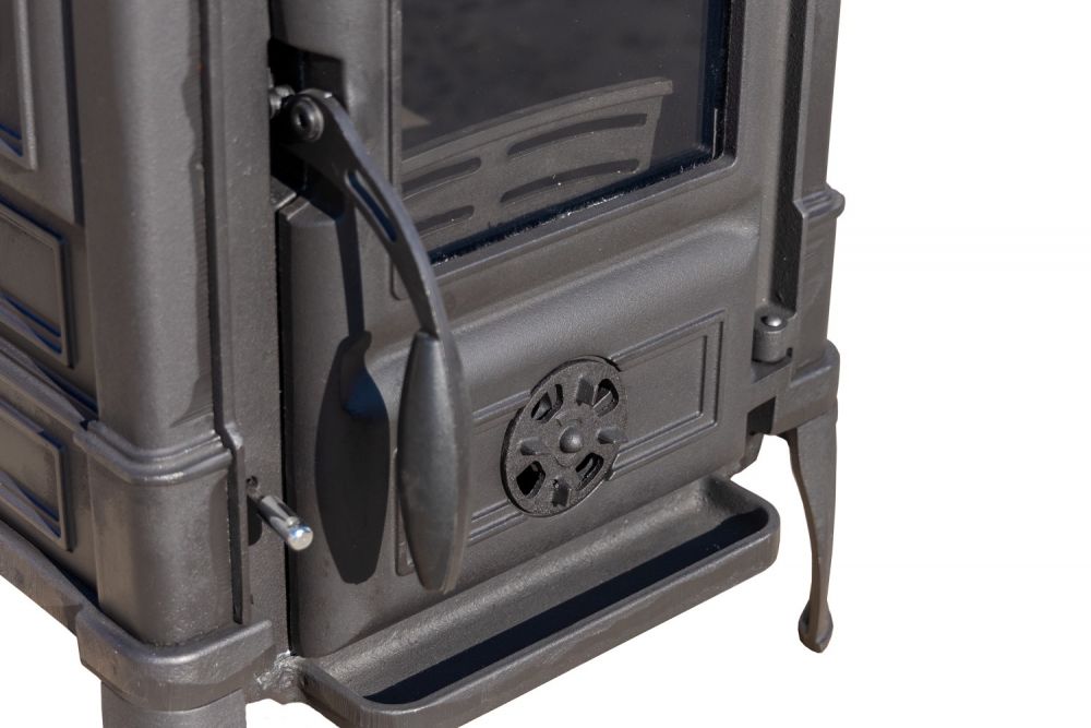 EEK A+ Stove cast iron stove antique wood Guca Arina wood stove small 6.5 kW fireplace cast iron stove continuous burning stove workshop stove hut stove heating stove